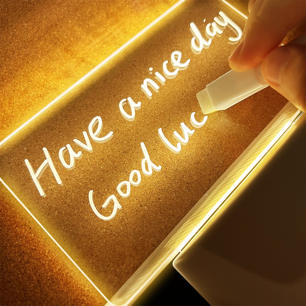 Notitie Led Lamp. Elke dag een reminder of leuke boodschap.